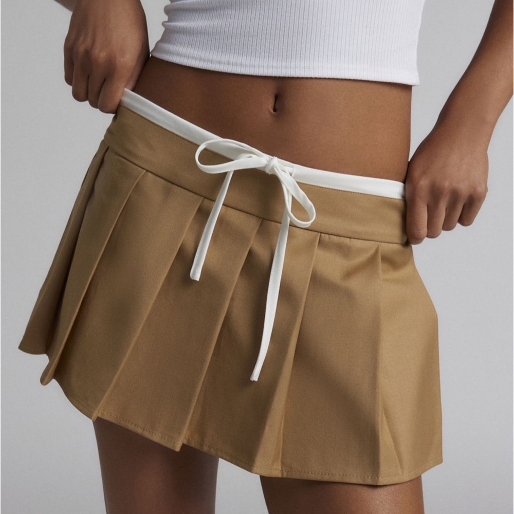 BNWT LIONESS SKORT XL